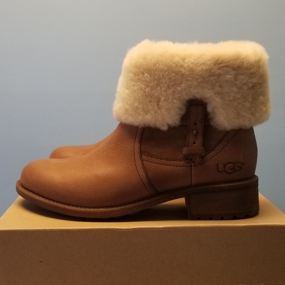 ugg chyler boots